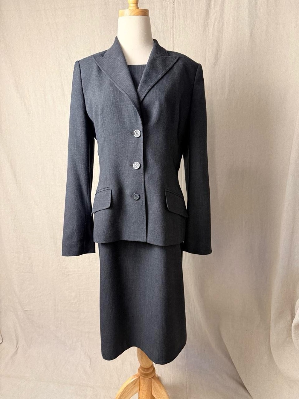 Anne Klein Suit Size 10 Charcoal Gray Wool Blend 2 Piece Blazer Sheath Dress Set